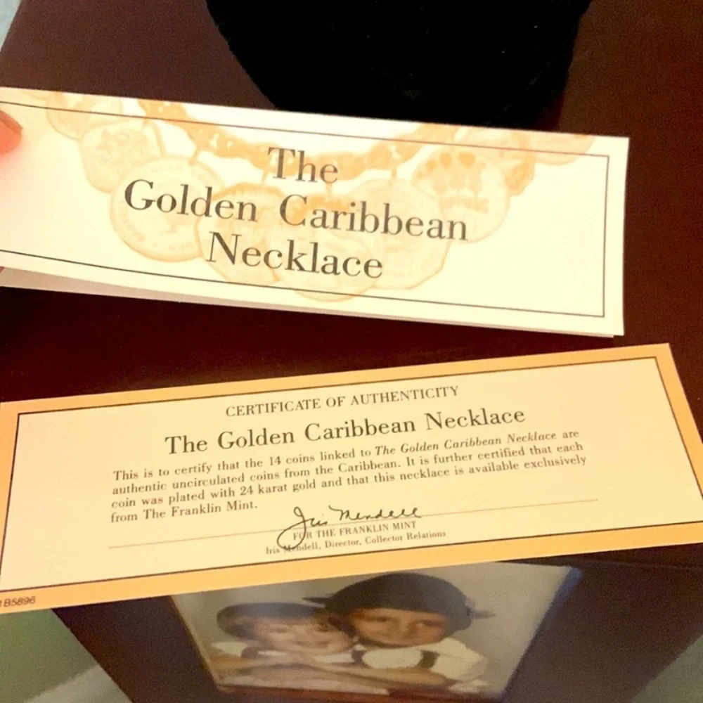 Franklin Mint dipped 24kt plated Gold dipped Carribean Coin Necklace - Picture 6 of 7